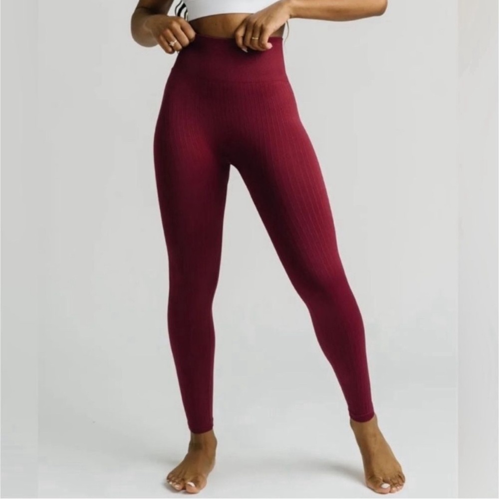 ZYIA Scarlet Active Leggings Ribbed Knit Ultra High Waist Seamless 7/8 Size S